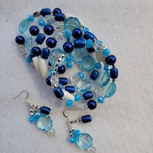 Bracelet an earrings